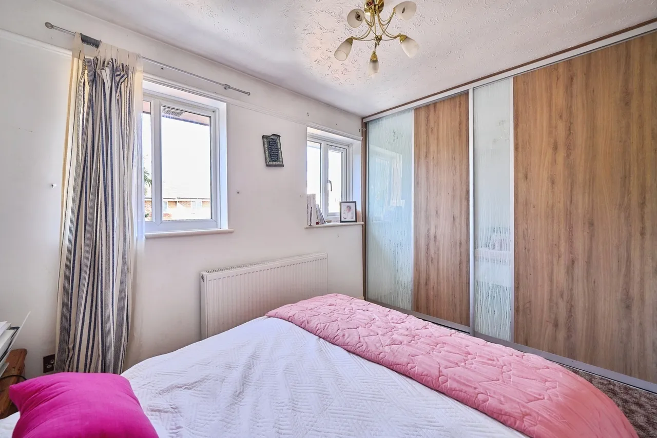 Goldwing Close, London, E16, photo 13