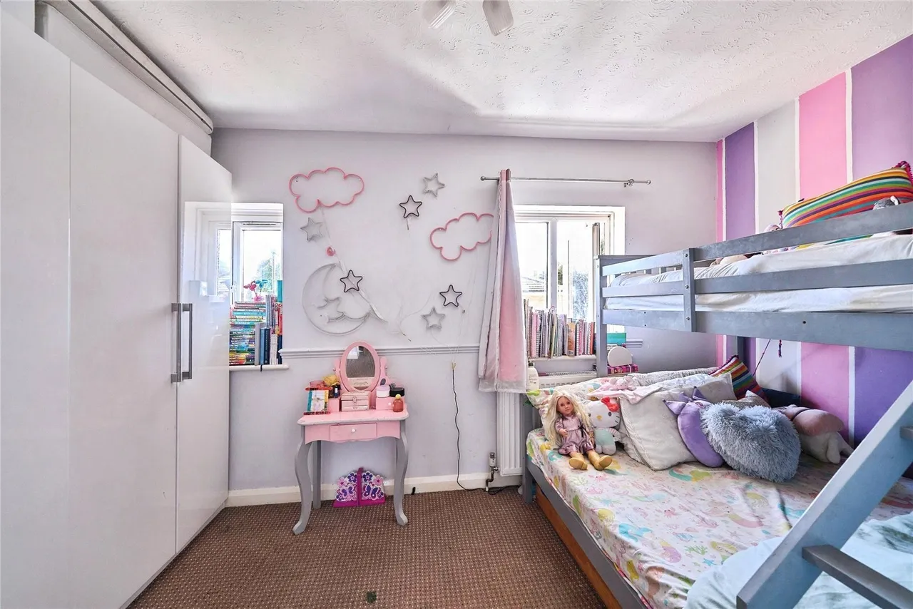 Goldwing Close, London, E16, photo 15