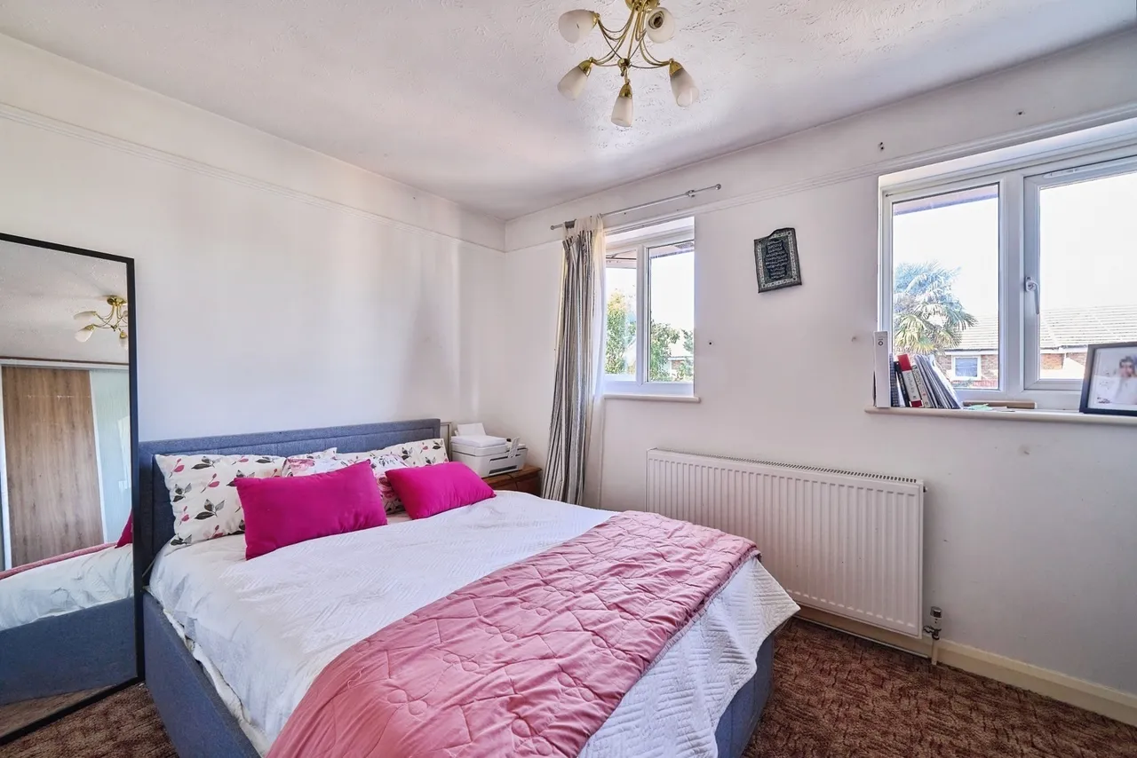 Goldwing Close, London, E16, photo 12