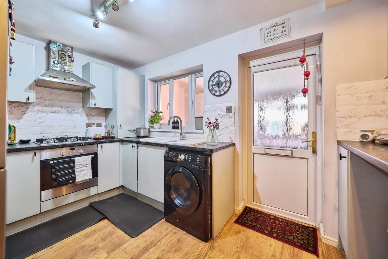 Goldwing Close, London, E16, photo 6