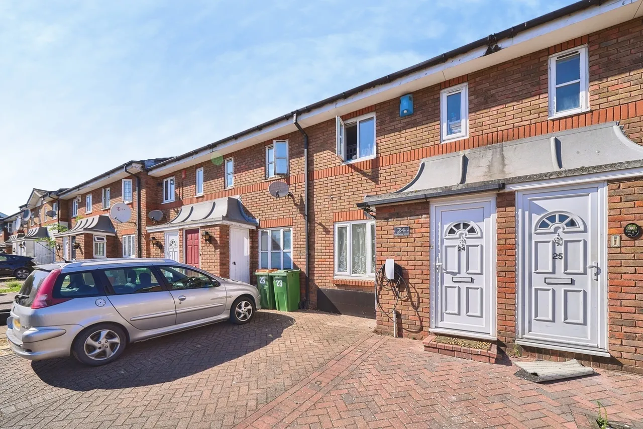 Goldwing Close, London, E16, photo 19