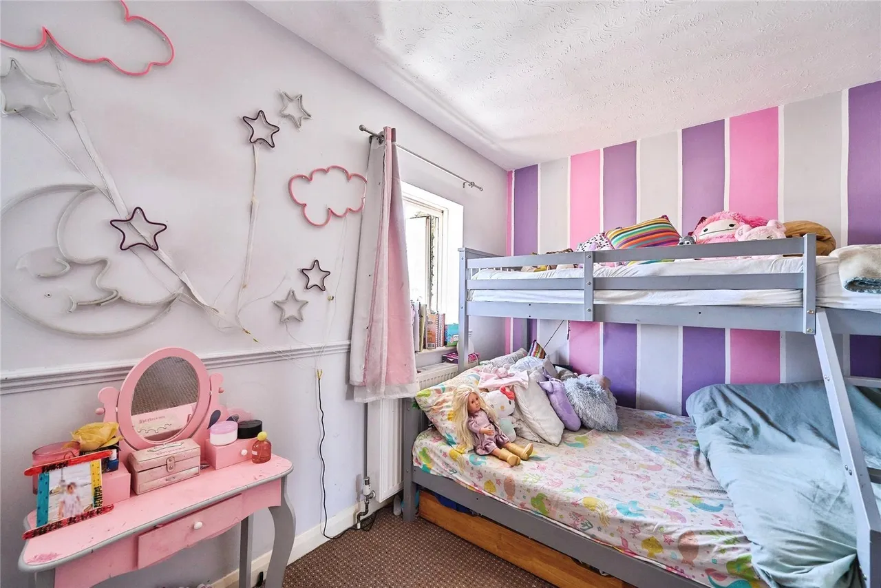 Goldwing Close, London, E16, photo 14