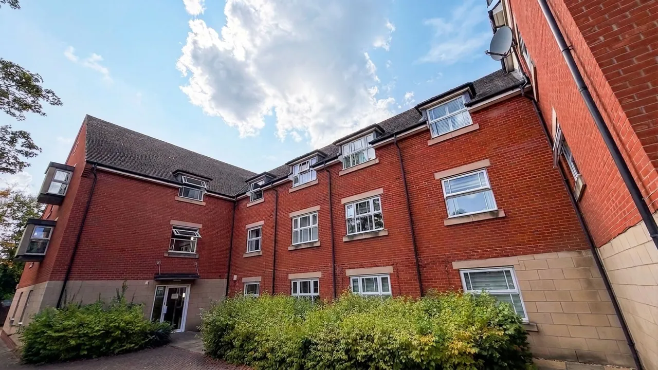 Stoneleigh, Knighton Park Road, Stoneygate, photo 5