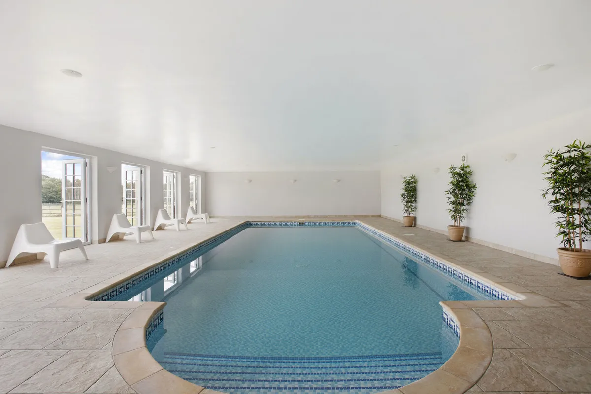 Chobham Park Lane, Chobham Woking, GU24, photo 3
