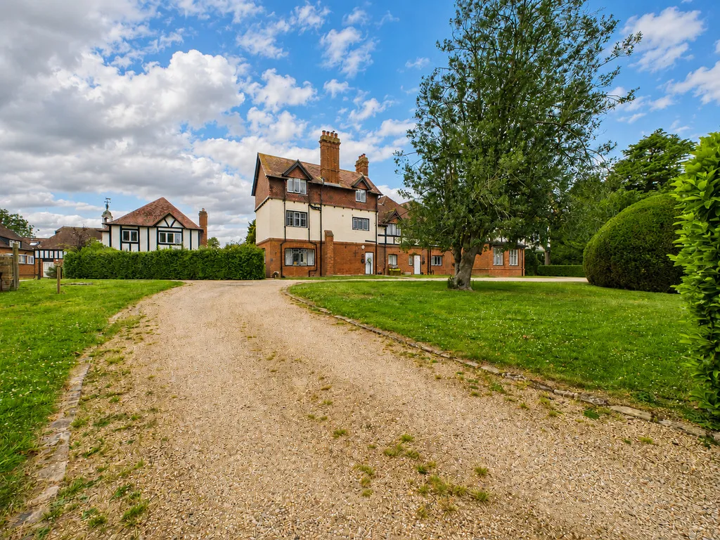 Mount Tabor House, Wingrave, Leighton Road, HP22 4EW, photo 6