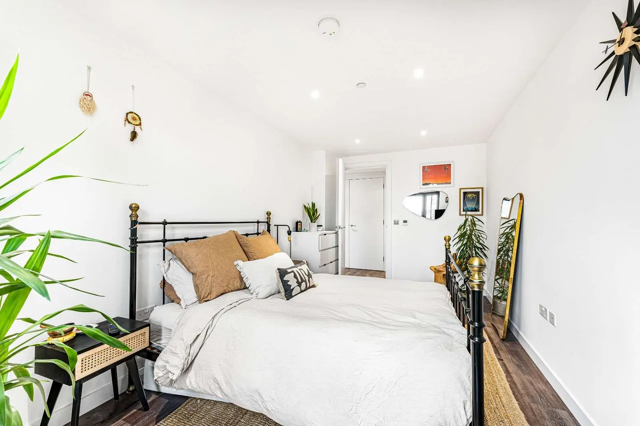 Wallis Road, London, E9 5TB, photo 9