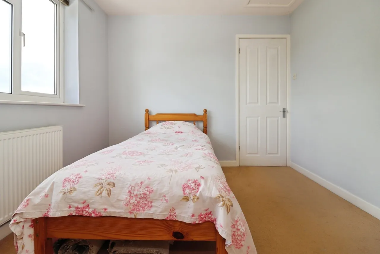 Chestnut Court, Mangotsfield, Bristol, BS16, photo 13