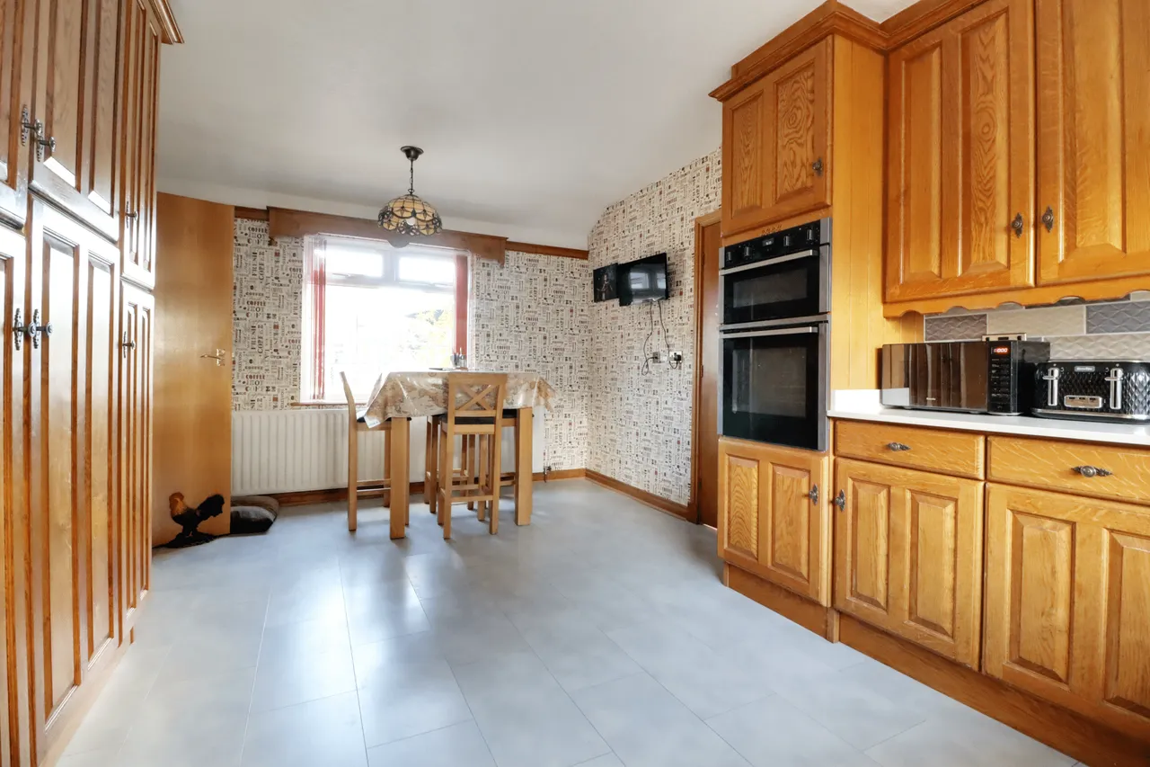 Normanby Road, Burton-Upon-Stather, DN15, photo 9