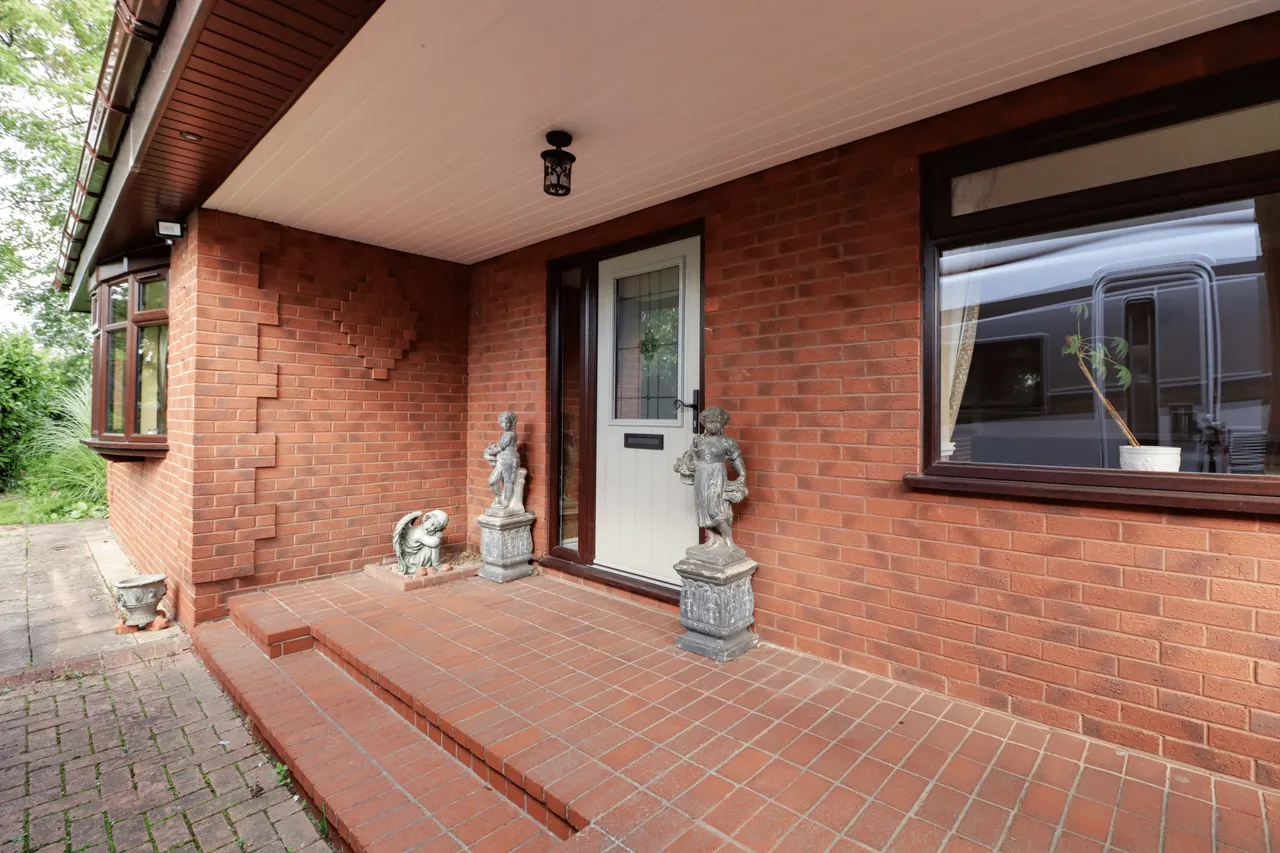 Normanby Road, Burton-Upon-Stather, DN15, photo 27