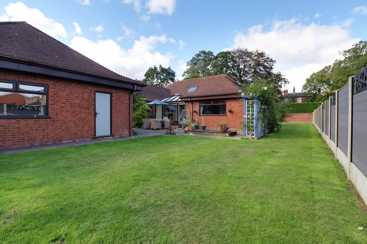 Normanby Road, Burton-Upon-Stather, DN15, photo 30