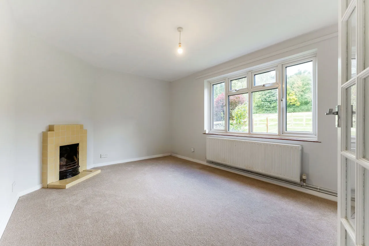 Hay Place Lane, Binsted, GU34, photo 4