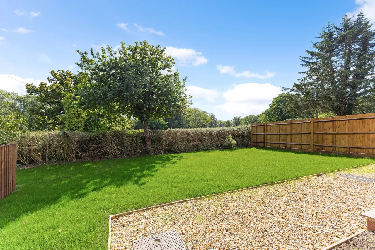 Hay Place Lane, Binsted, GU34, photo 12