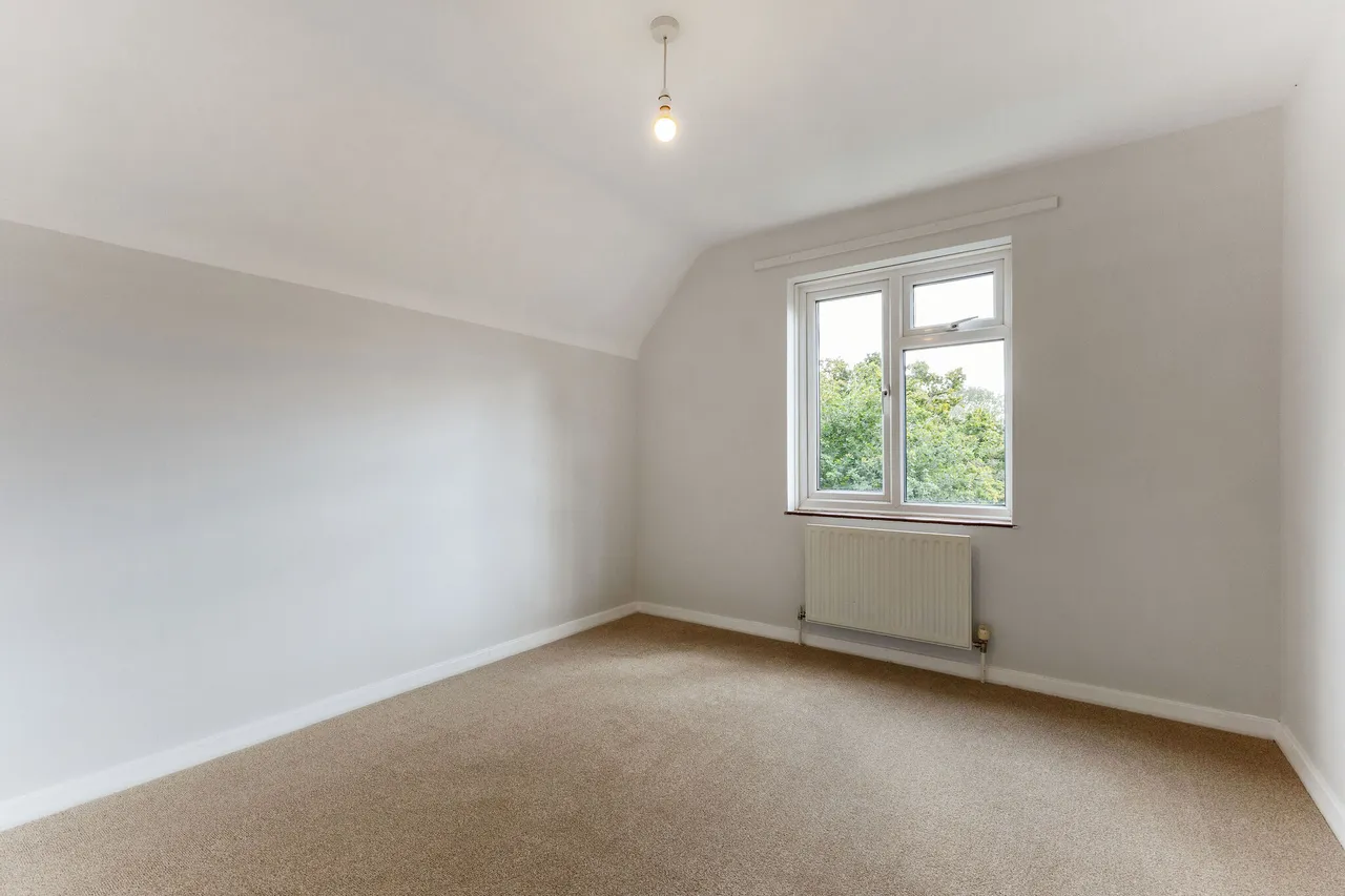 Hay Place Lane, Binsted, GU34, photo 7