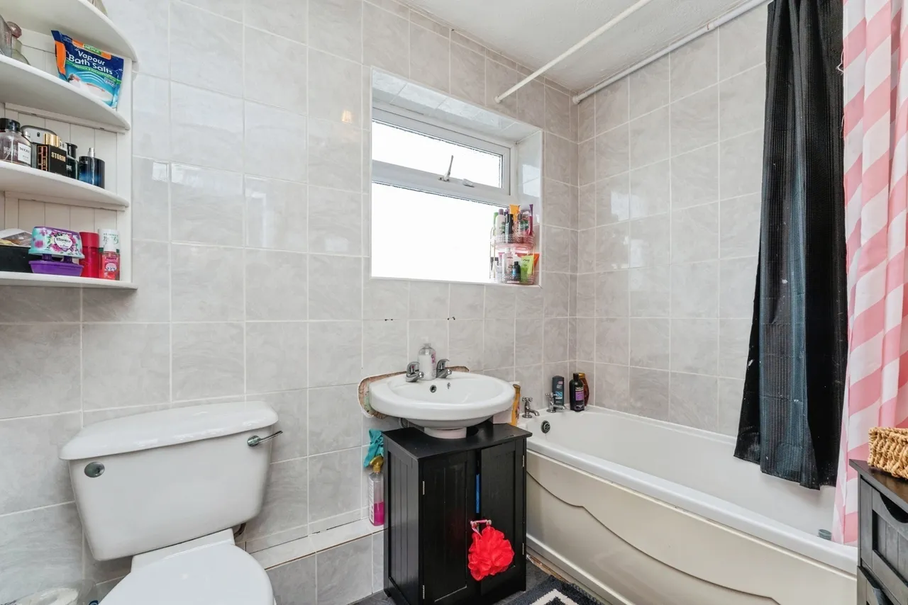 Abbots Walk, Holywell, CH8, photo 17