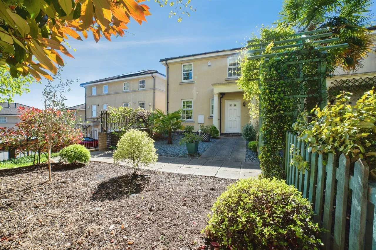 3 bed house for sale, Limegate Mews, Littleover, DE23