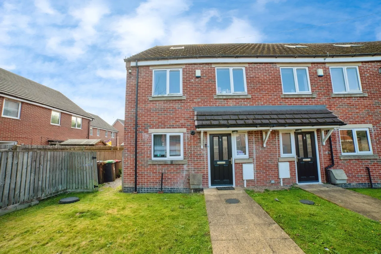 4 bed house for sale — Bridge Close, Sutton-in-Ashfield, Nottinghamshire, NG17