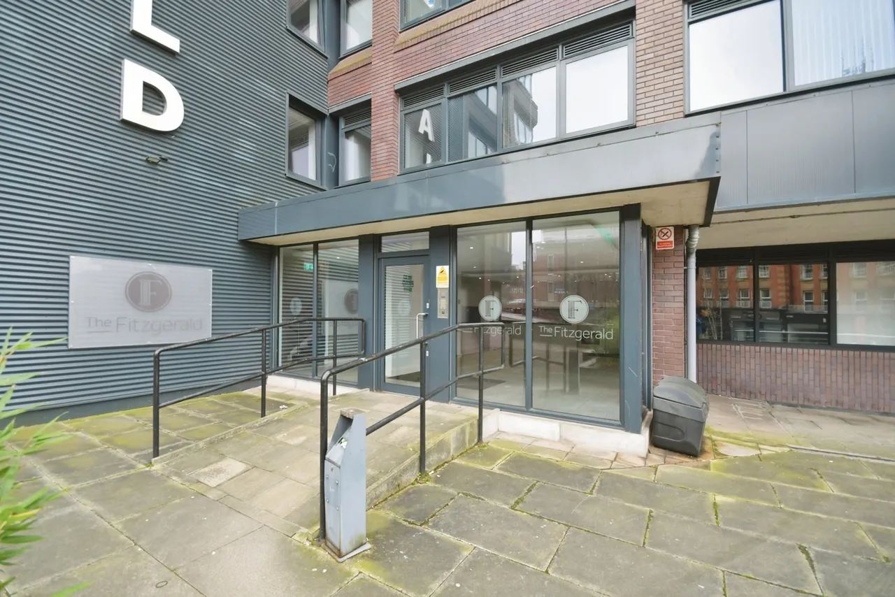 West Bar, Sheffield, S3, photo 5