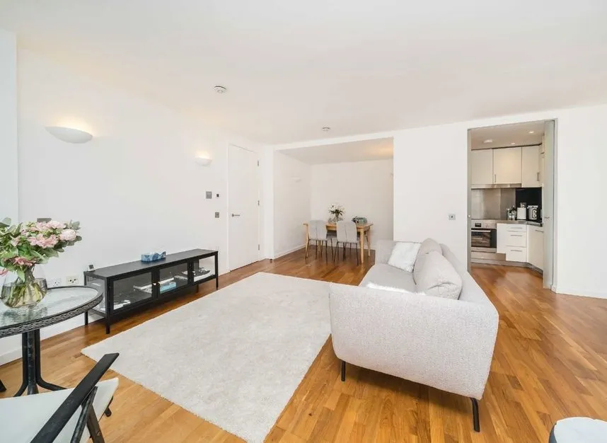 Fairmont Avenue, Canary Wharf, E14, photo 7