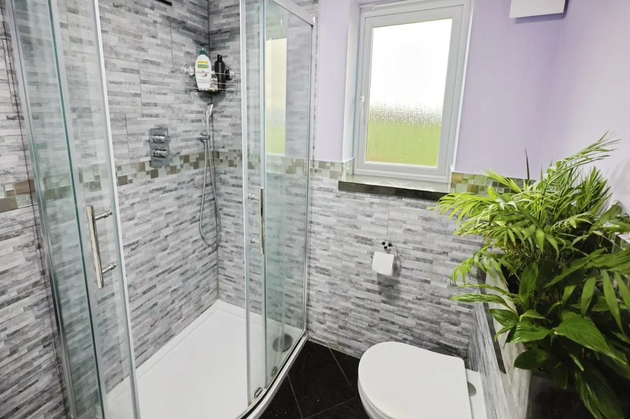 Hutchinson Close, Coundon, DL14, photo 12