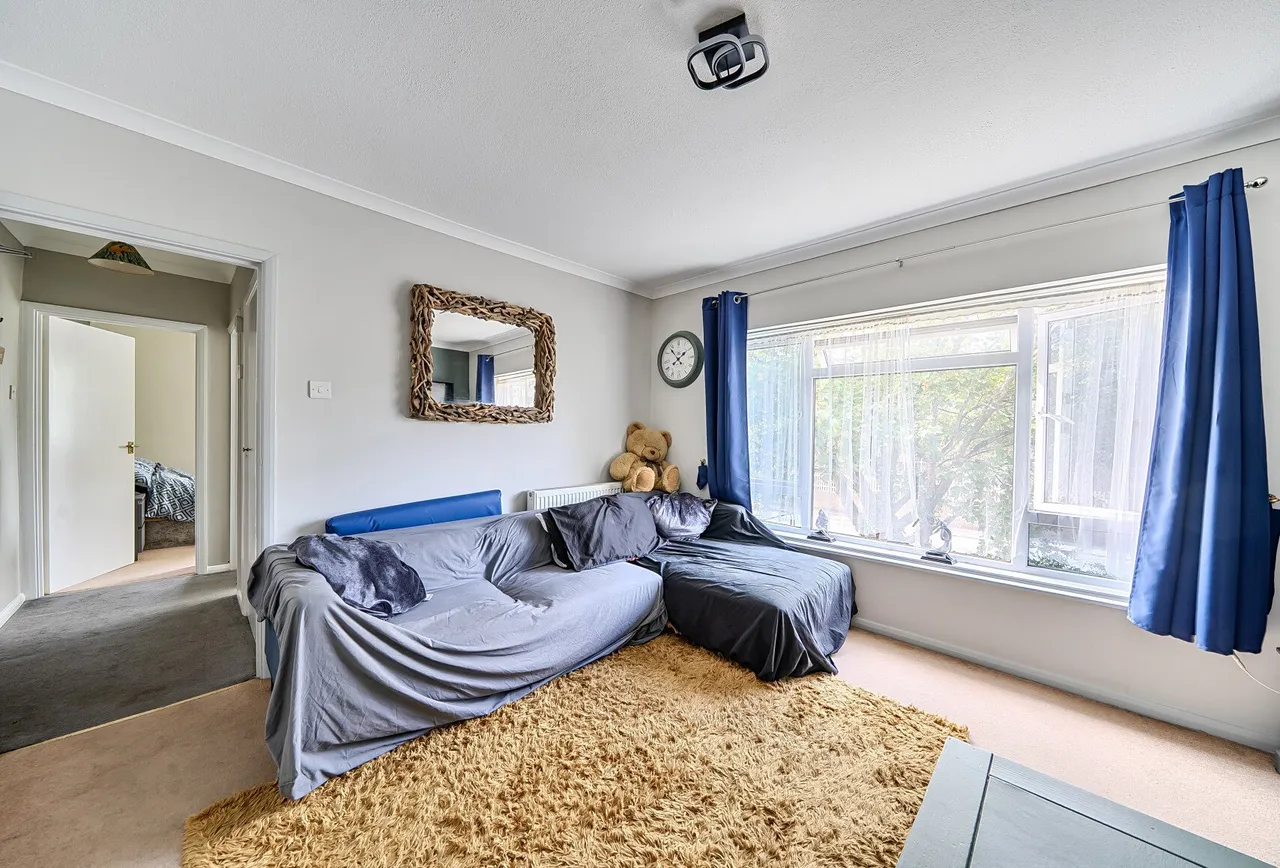 London Road, Redhill, RH1 2HD, photo 3