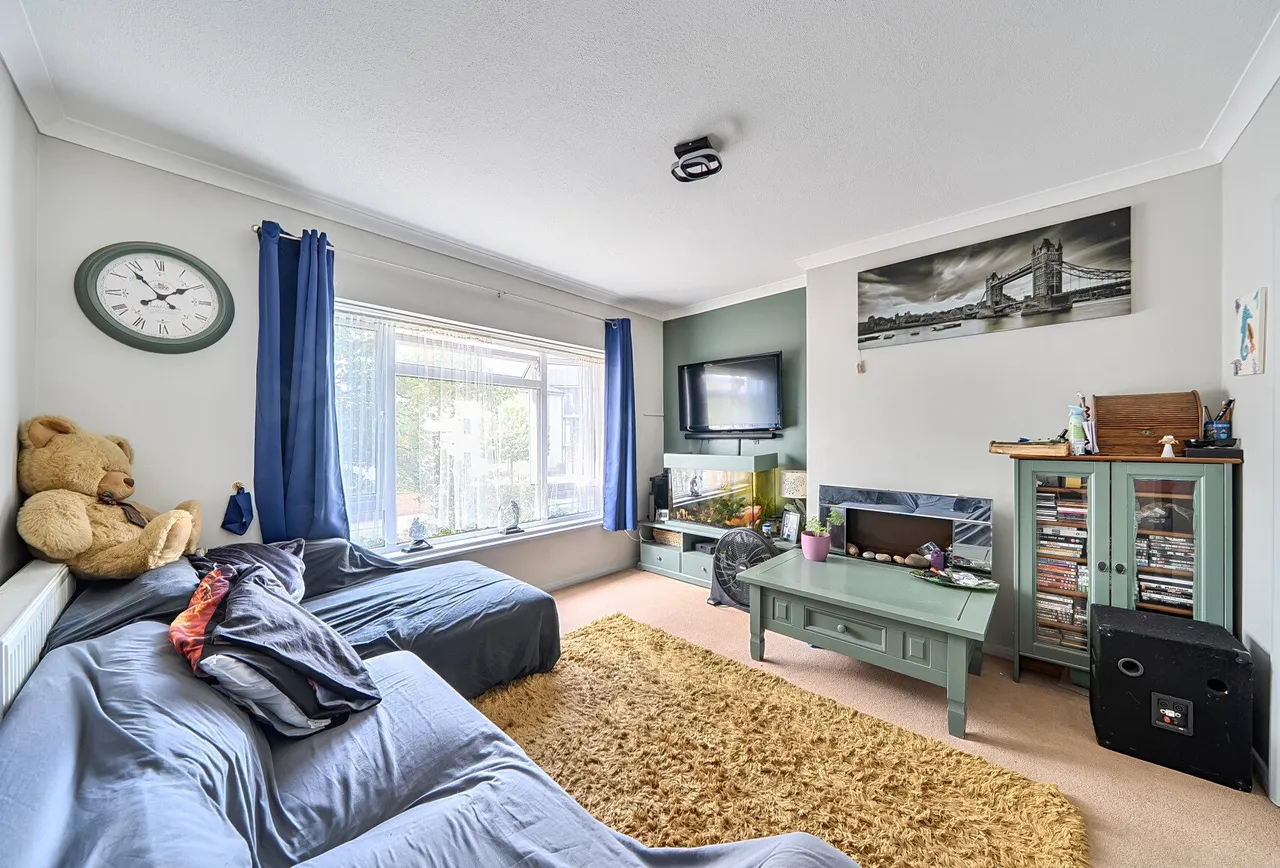 London Road, Redhill, RH1 2HD, photo 2