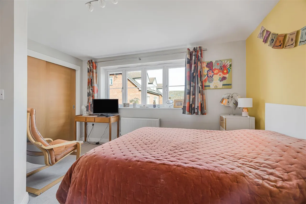 Martin Cooper Close, Caversham, RG4, photo 10