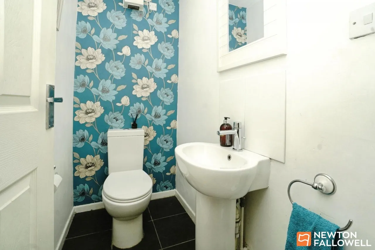 Buckingham Drive, Loughborough, LE11, photo 13