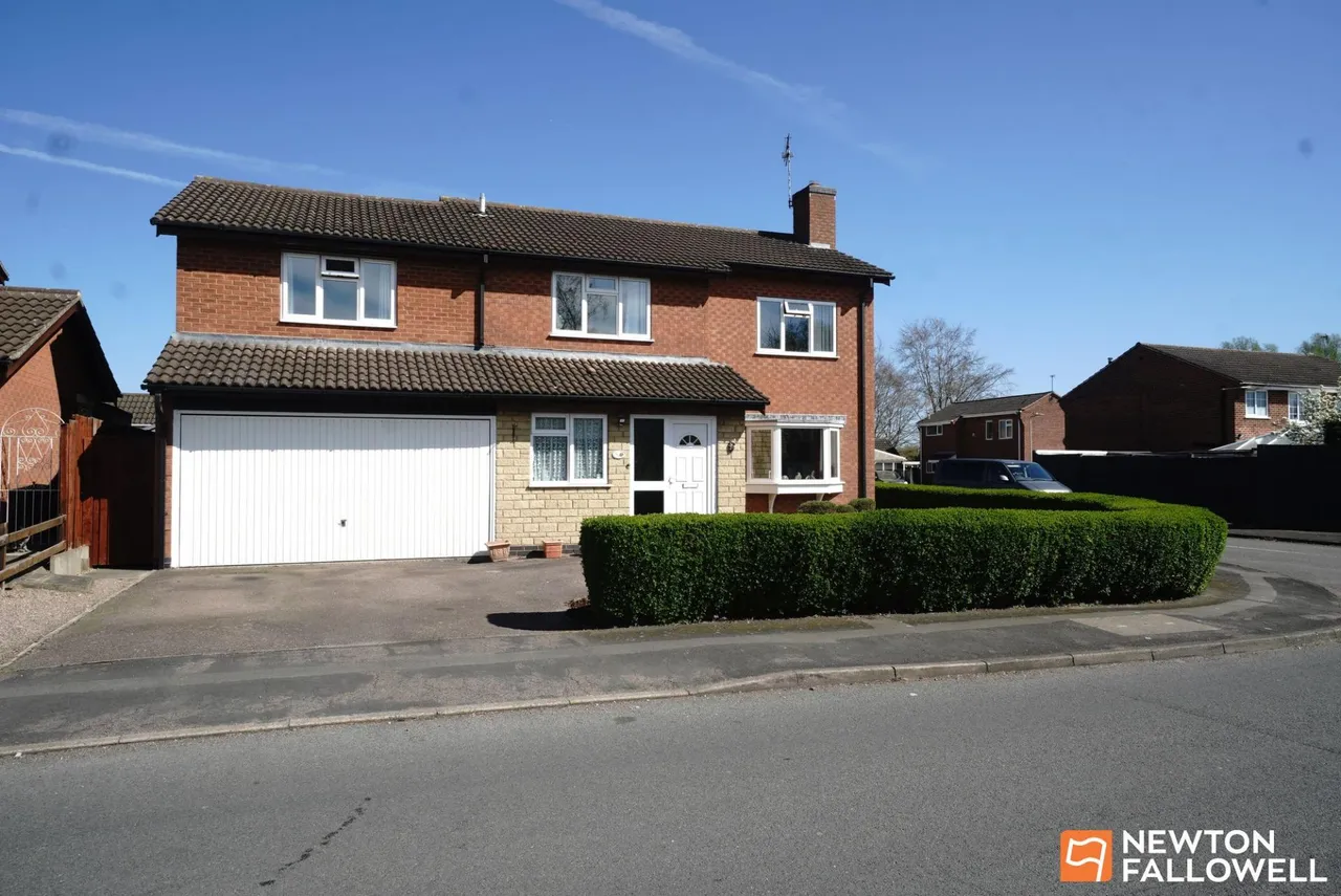5 bed house for sale, Buckingham Drive, Loughborough, LE11