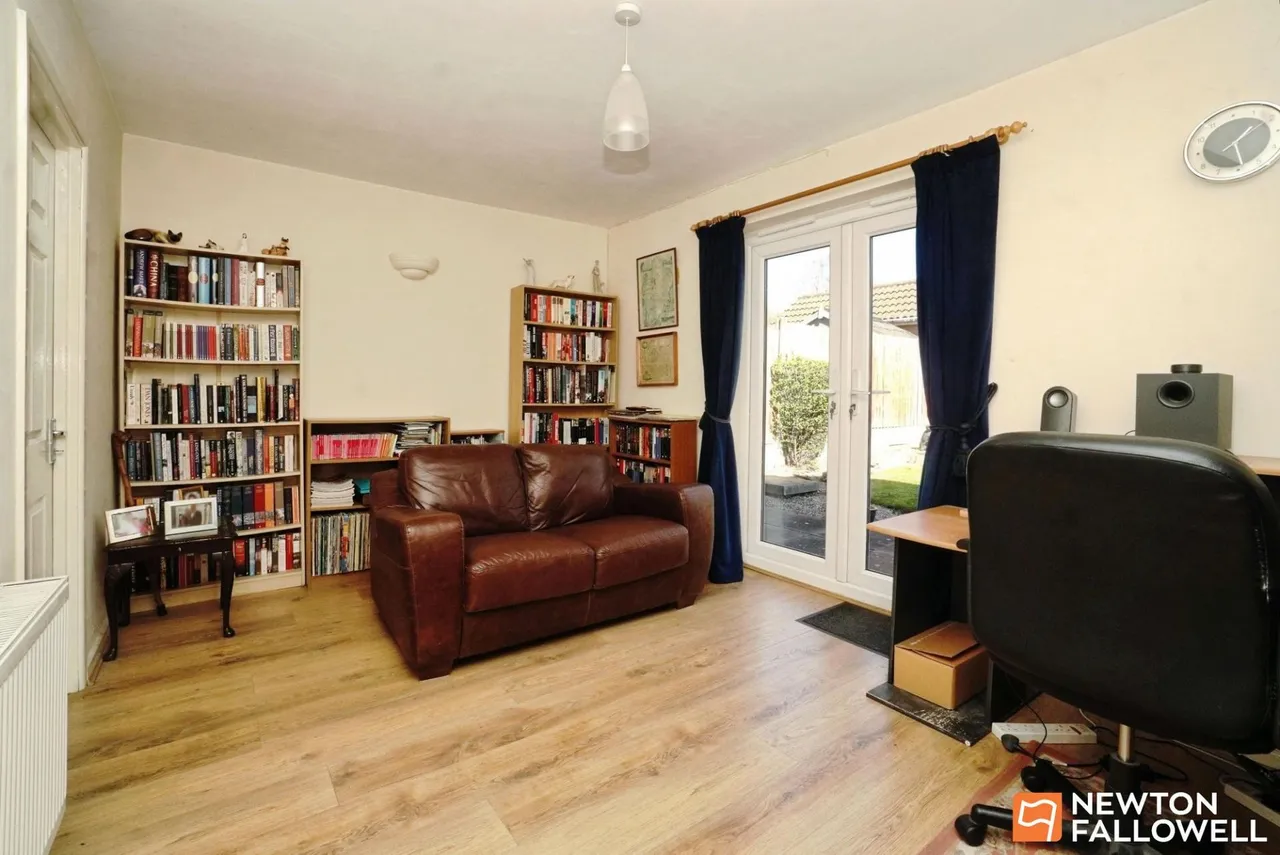 Buckingham Drive, Loughborough, LE11, photo 11