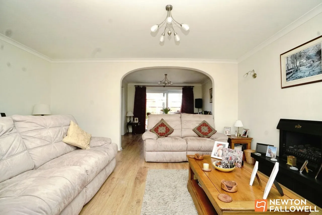 Buckingham Drive, Loughborough, LE11, photo 6