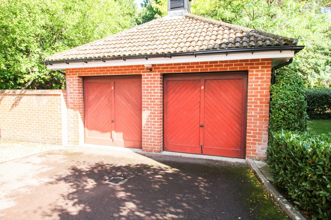 Pegasus Court, Fleet, GU51 4SX, photo 10