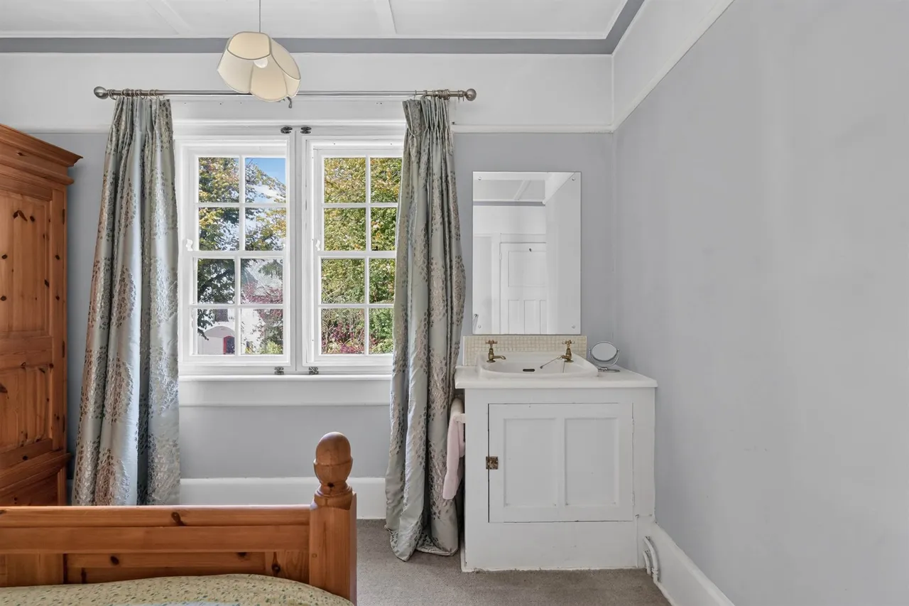Shrewsbury Park, Malone, BT9, photo 33