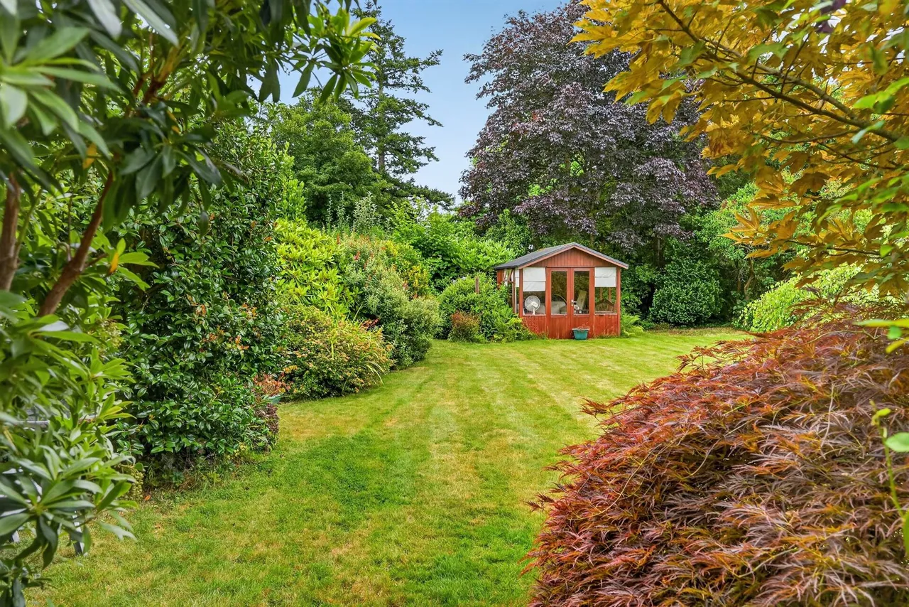 Shrewsbury Park, Malone, BT9, photo 39