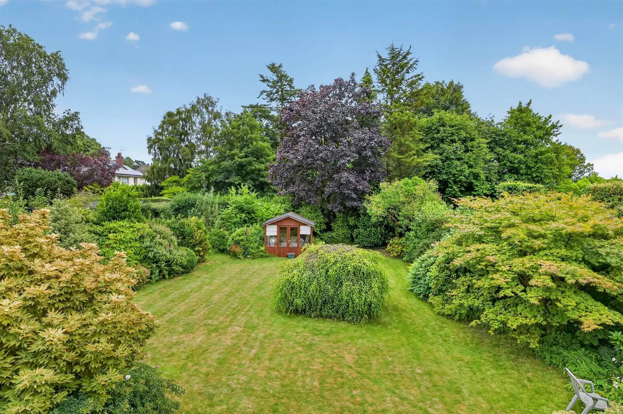 Shrewsbury Park, Malone, BT9, photo 37