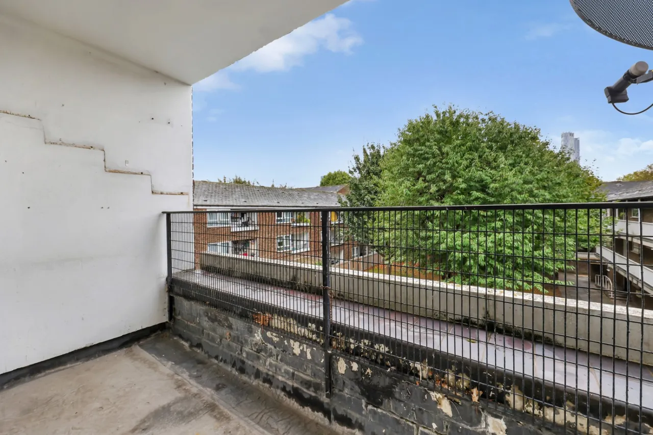 Hind Grove, London, E14, photo 13