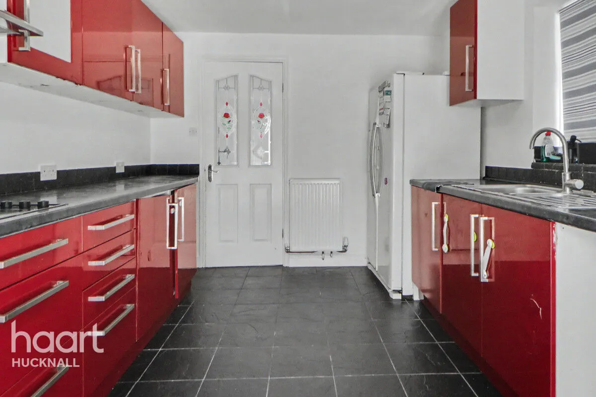 Broxtowe Drive, Nottingham, NG15, photo 4