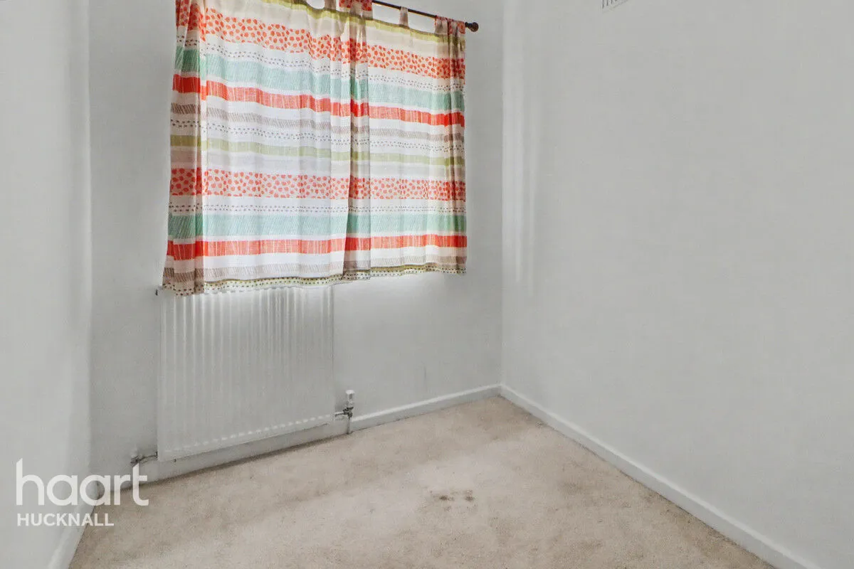 Broxtowe Drive, Nottingham, NG15, photo 10