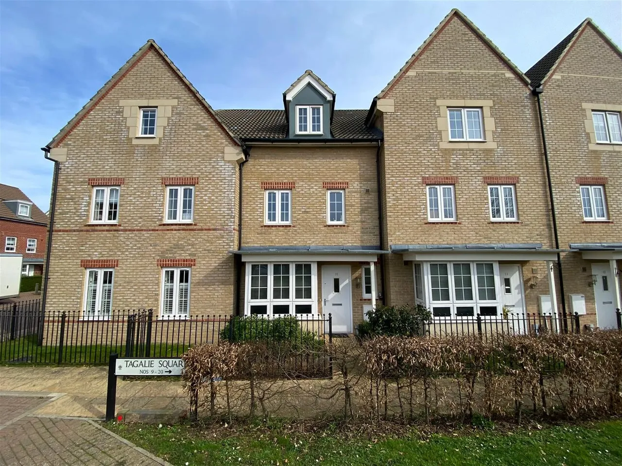4 bed house for sale — Tagalie Square, Worthing