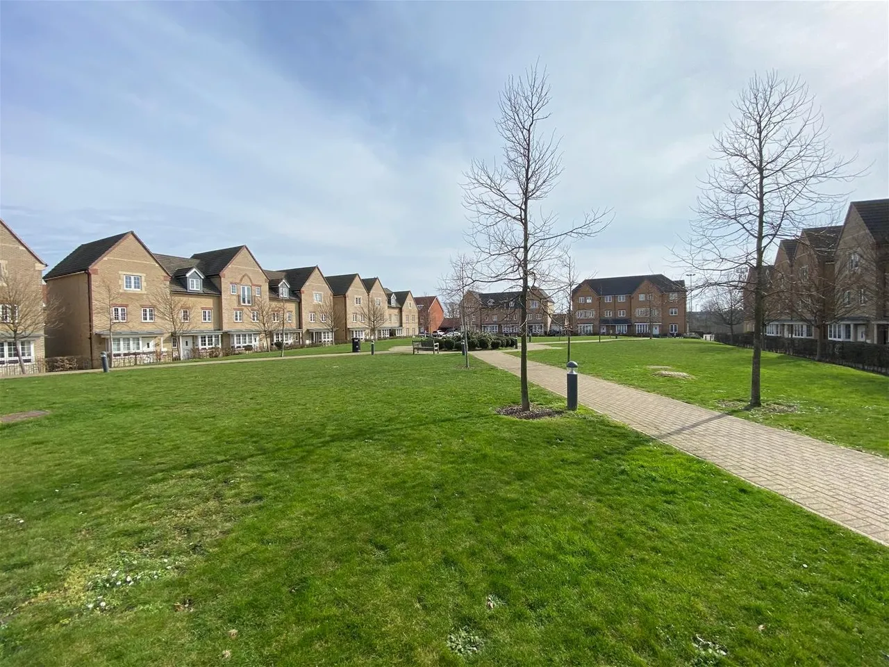 Tagalie Square, Worthing, photo 11