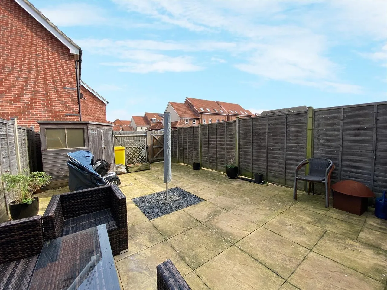 Tagalie Square, Worthing, photo 6