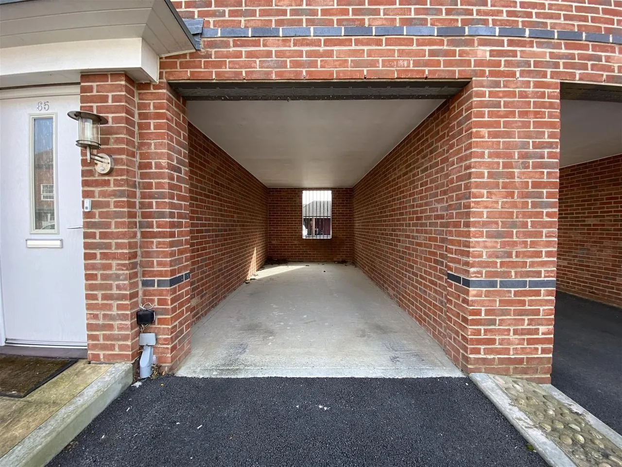 Tagalie Square, Worthing, photo 17