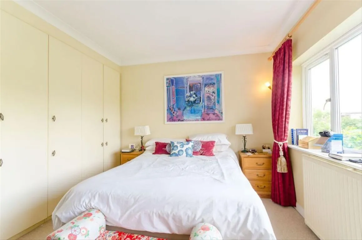 Thetford Road, KT3, photo 7