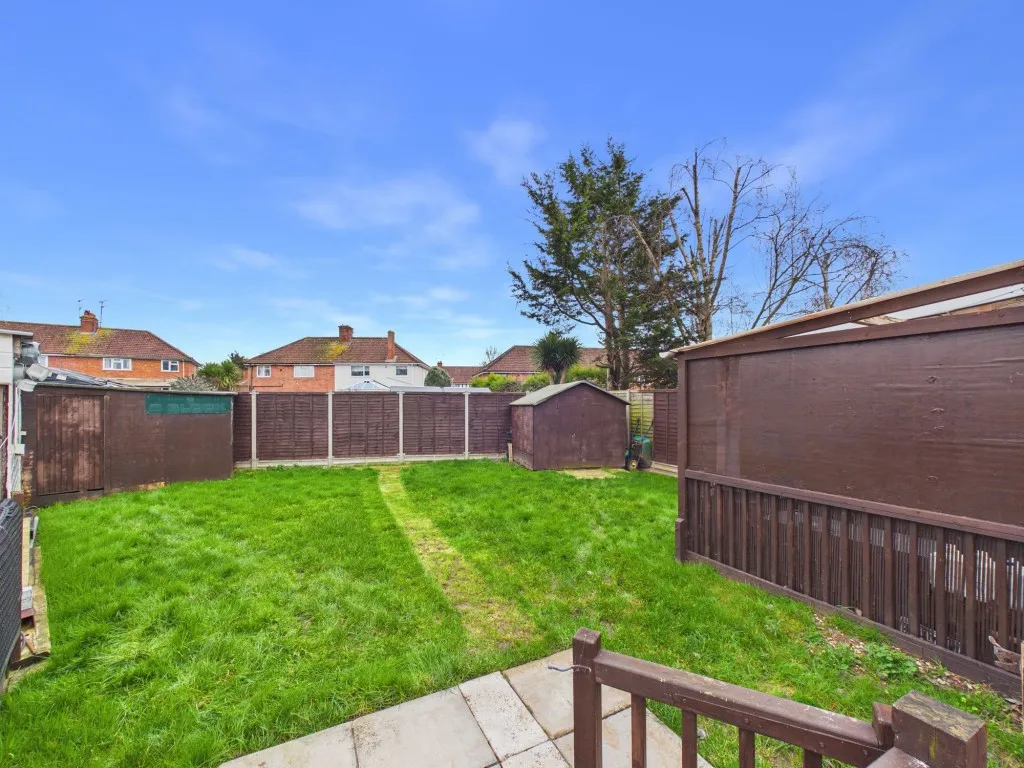 Brent Gardens, Reading, RG2, photo 15