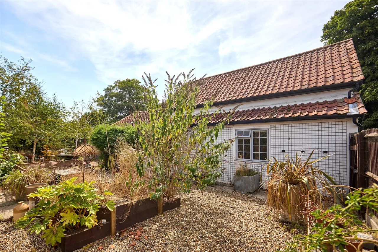 Queen Street, Stradbroke, IP21, photo 25