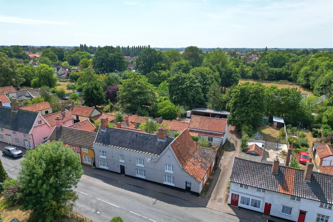 5 bed house for sale, Queen Street, Stradbroke, IP21