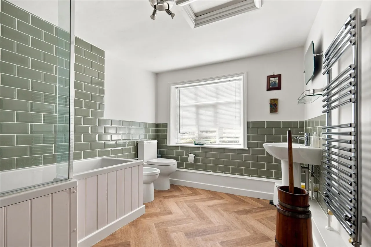Queen Street, Stradbroke, IP21, photo 14
