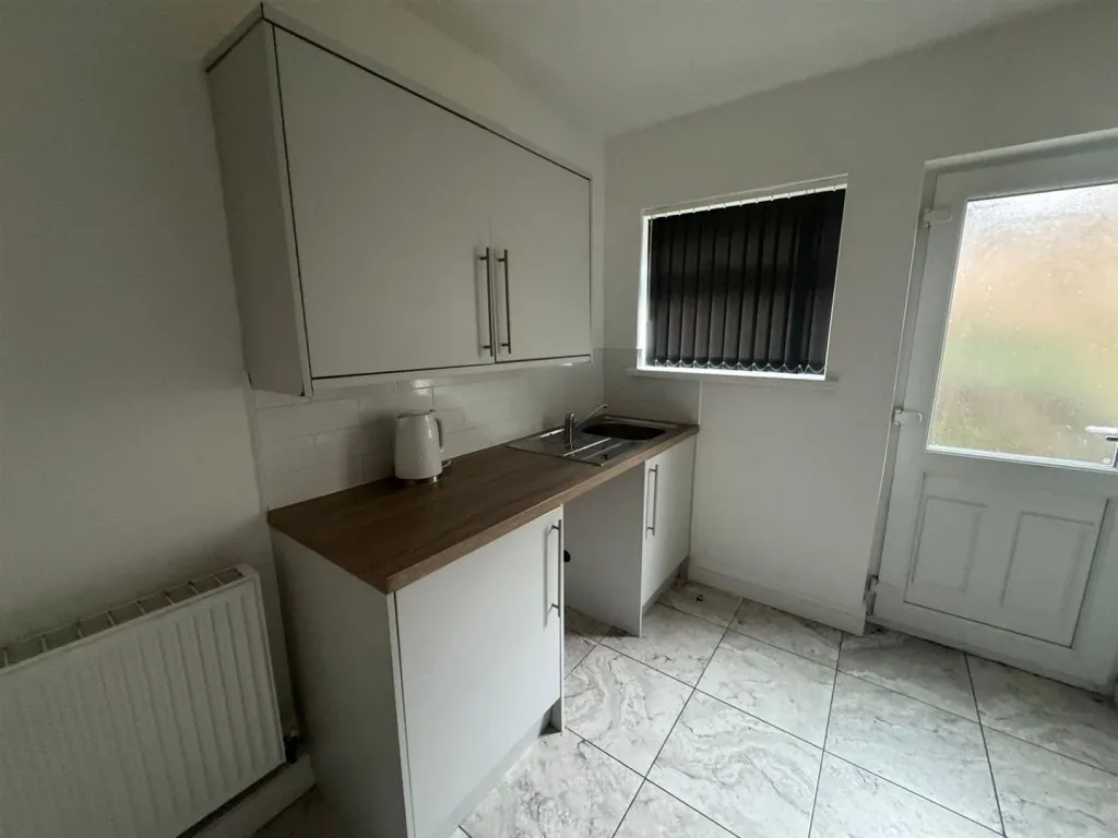 Wardle Crescent, Keighley, BD21, photo 7
