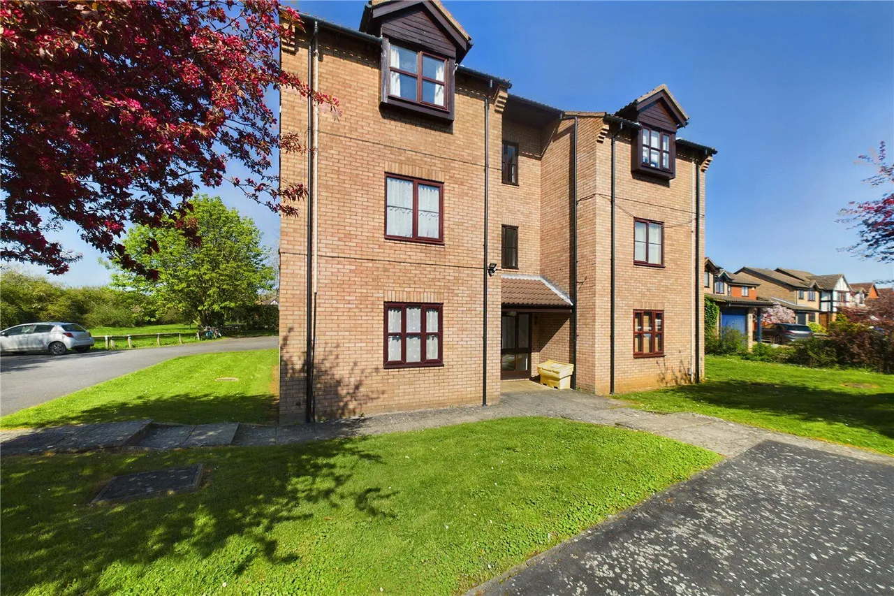 Langwood Close, Eaton Ford, PE19, photo 5