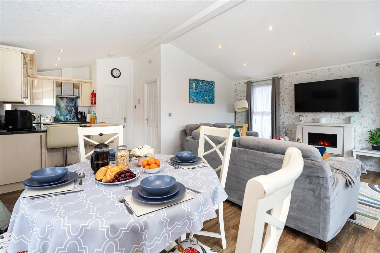Borwick Lane, Dock Acres, LA6, photo 8