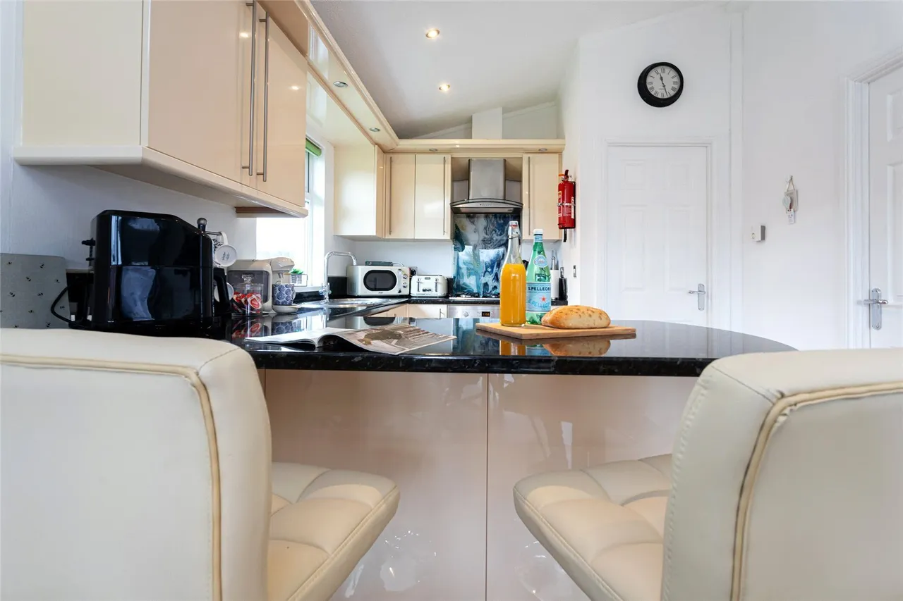 Borwick Lane, Dock Acres, LA6, photo 6